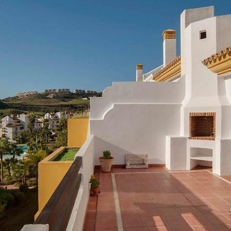 Calanova Sunny Apartment Михас Екстериор снимка