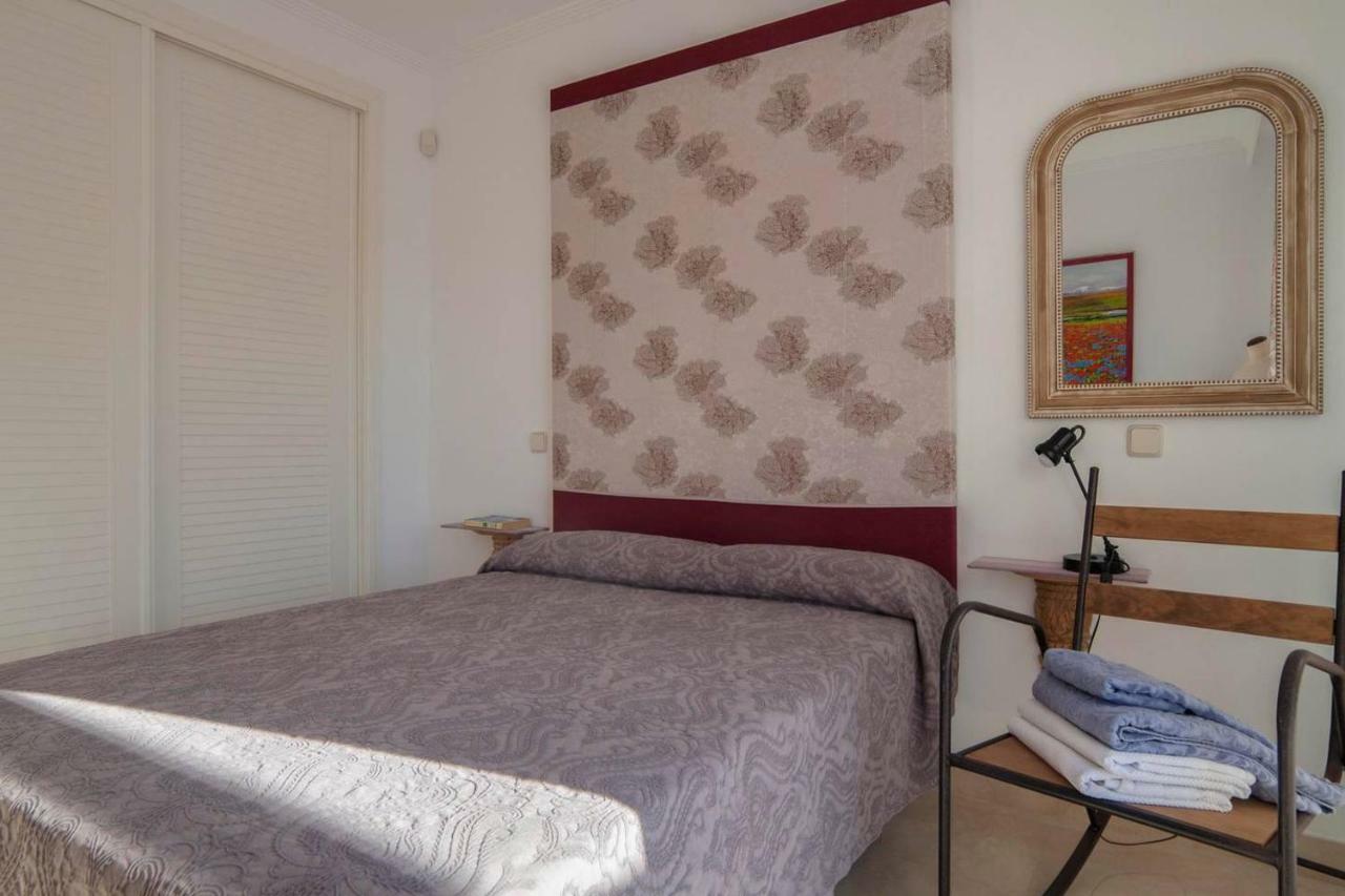 Calanova Sunny Apartment Михас Екстериор снимка