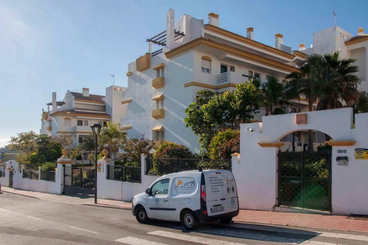 Calanova Sunny Apartment Михас Екстериор снимка