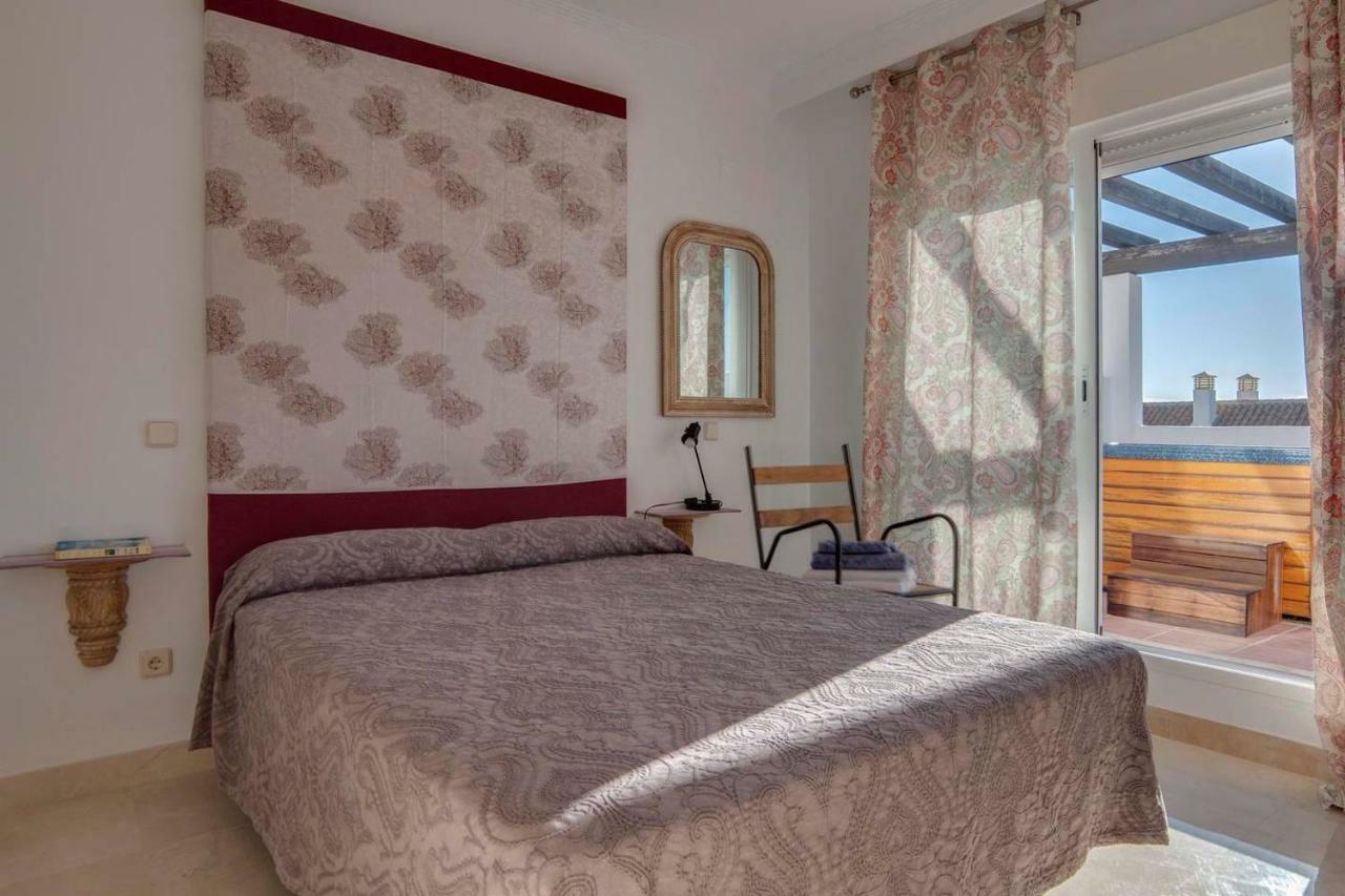 Calanova Sunny Apartment Михас Екстериор снимка