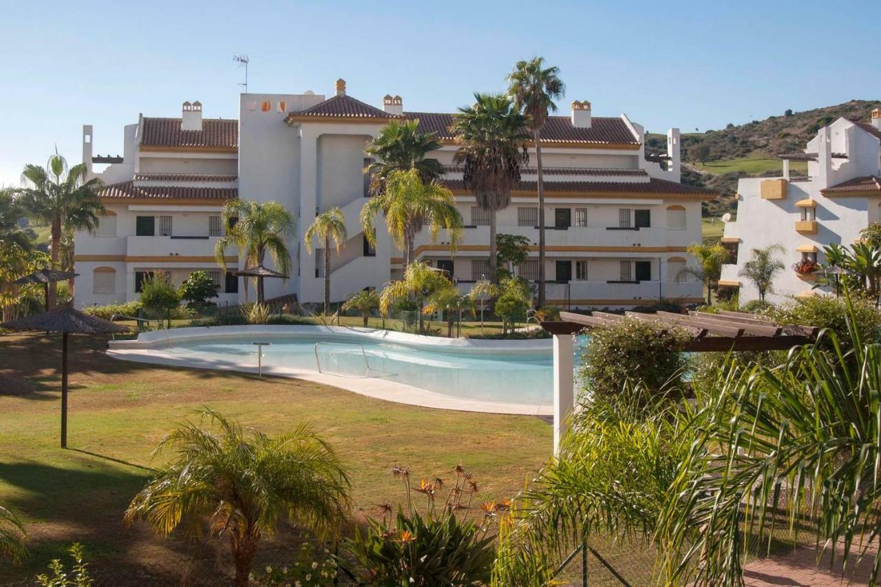 Calanova Sunny Apartment Михас Екстериор снимка